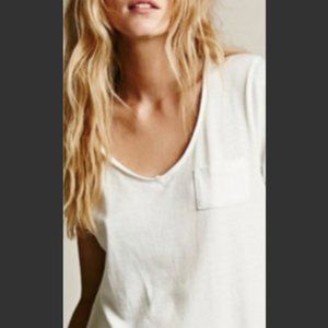 We The Free Free People White V-neck T-shirt
